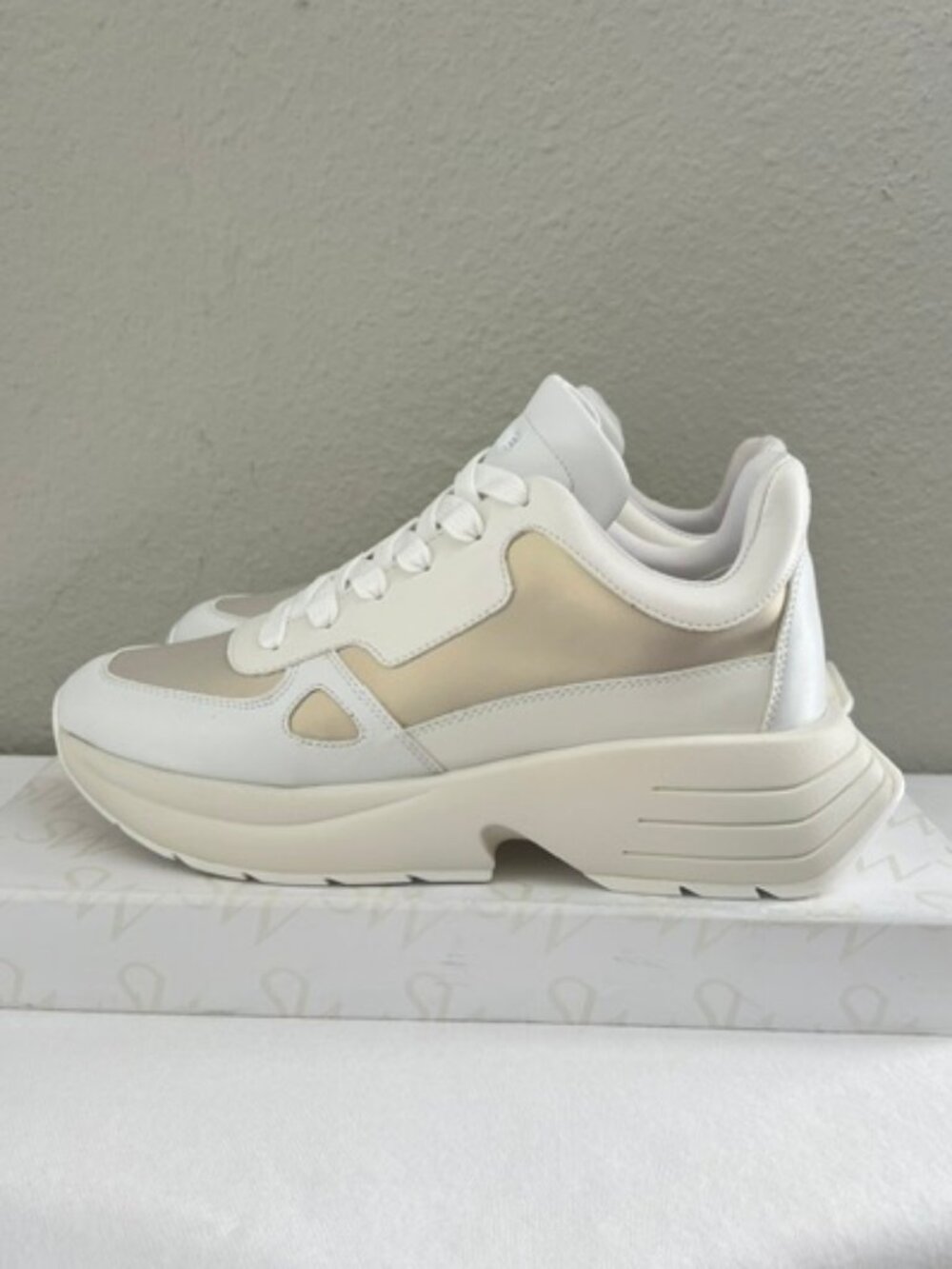 STUART WEITZMAN Willow Runner Sneakers S510ACMSVL-5/Oat